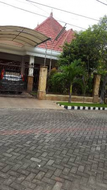 785. Dijual rumah murah di Manyar Kartika Surabaya
