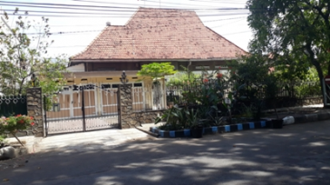 757. Disewakan rumah murah Hook di Dr Soetomo Surabaya Pusat